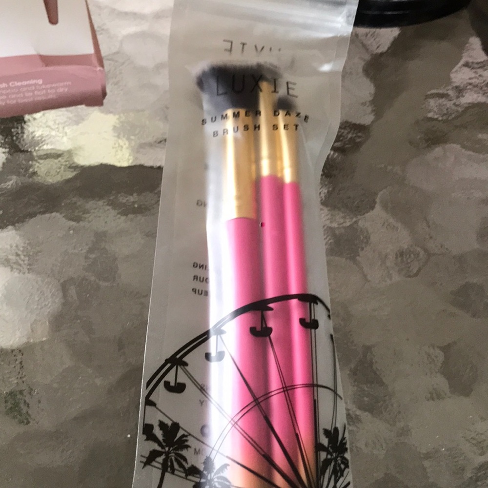 Luxor brush set summer daze